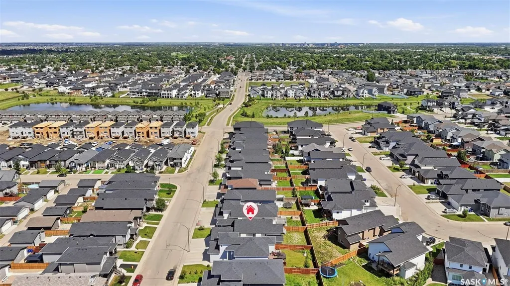 219 Ells Crescent Saskatoon SK S7L 6J4