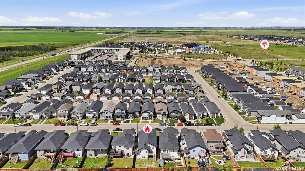 219 Ells Crescent Saskatoon SK S7L 6J4