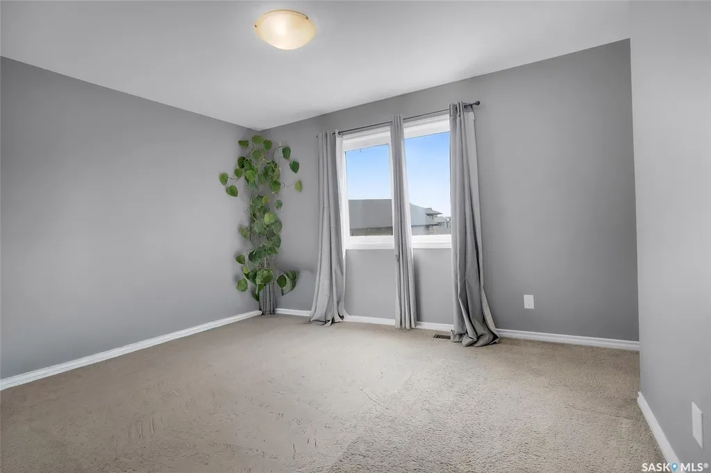 222 Pringle Lane Saskatoon SK S7T 0S3