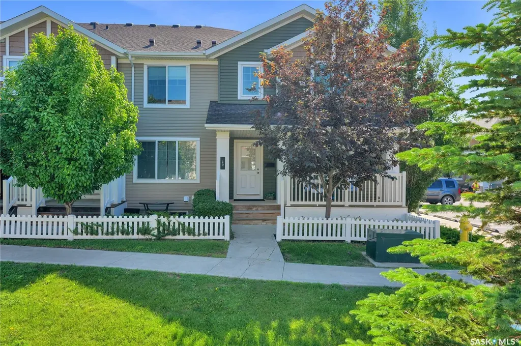 5652 Gordon Road Regina SK S4W 0M1