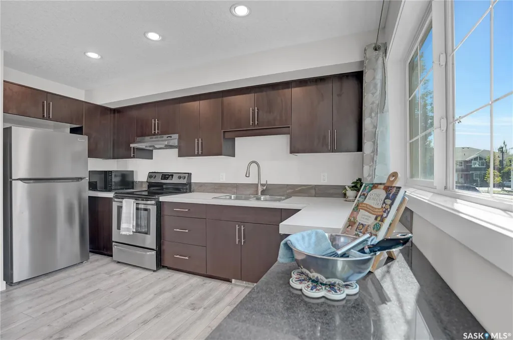 5652 Gordon Road Regina SK S4W 0M1