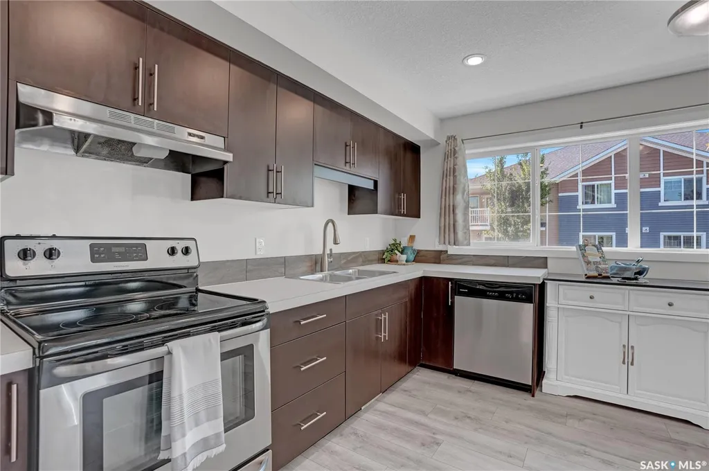 5652 Gordon Road Regina SK S4W 0M1