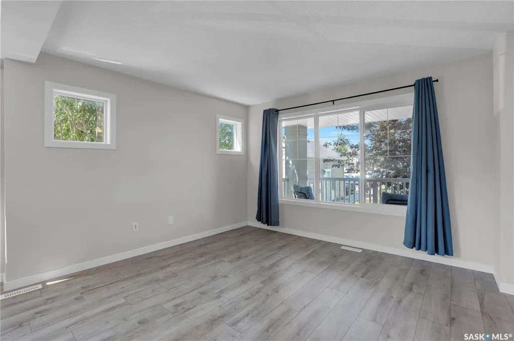 5652 Gordon Road Regina SK S4W 0M1