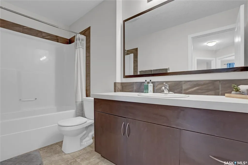 5652 Gordon Road Regina SK S4W 0M1