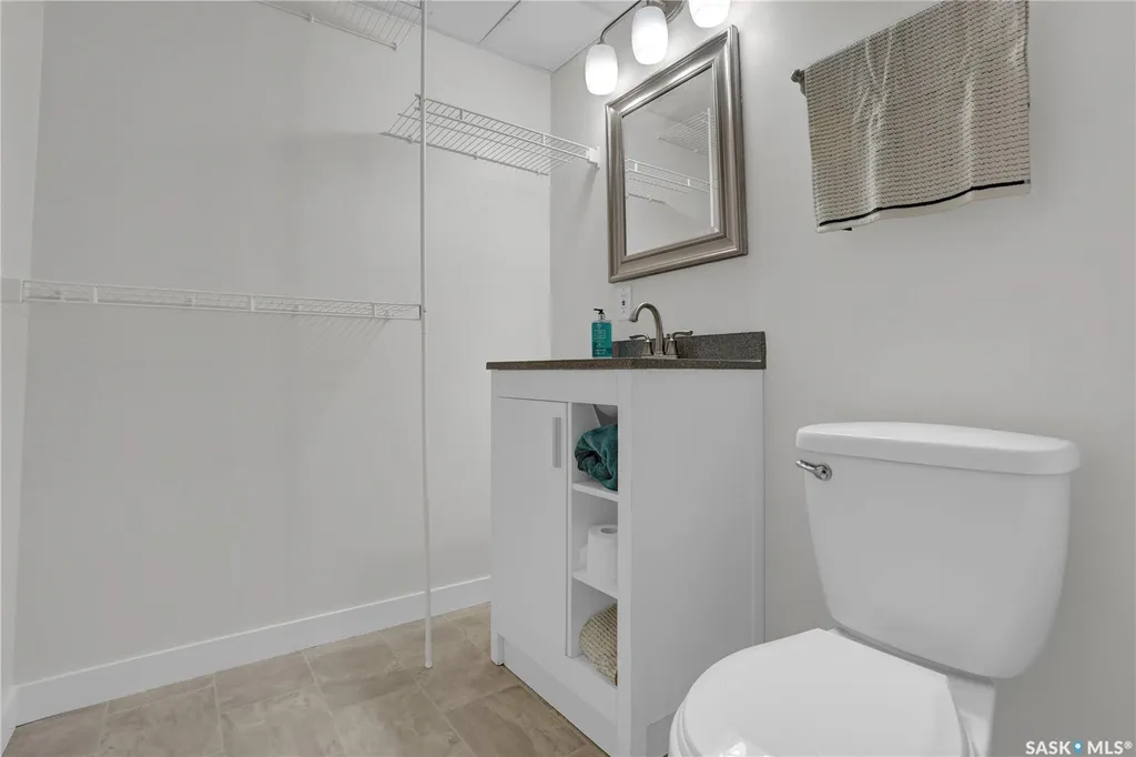 5652 Gordon Road Regina SK S4W 0M1