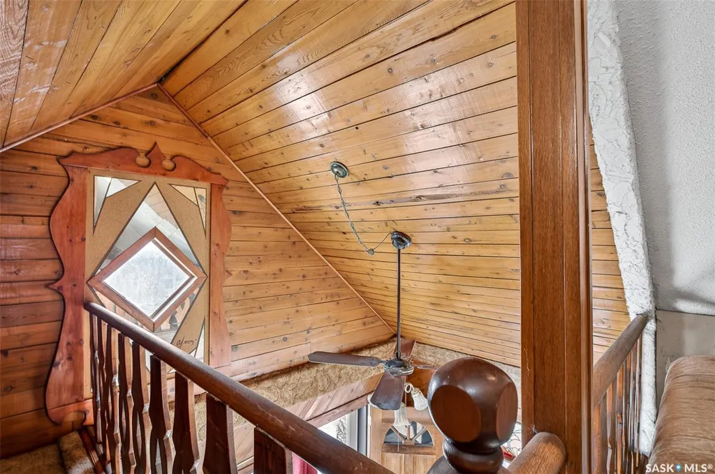 528 Ominica Street E Moose Jaw SK S6H 0H3