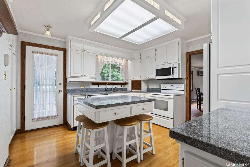 801 Forseille Drive Buckland Rm No. 491 SK S6V 5R3