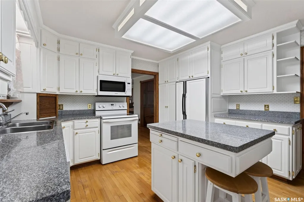 801 Forseille Drive Buckland Rm No. 491 SK S6V 5R3