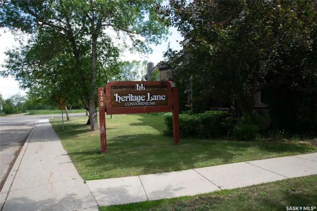 730A Heritage Lane Saskatoon SK S7H 5M6