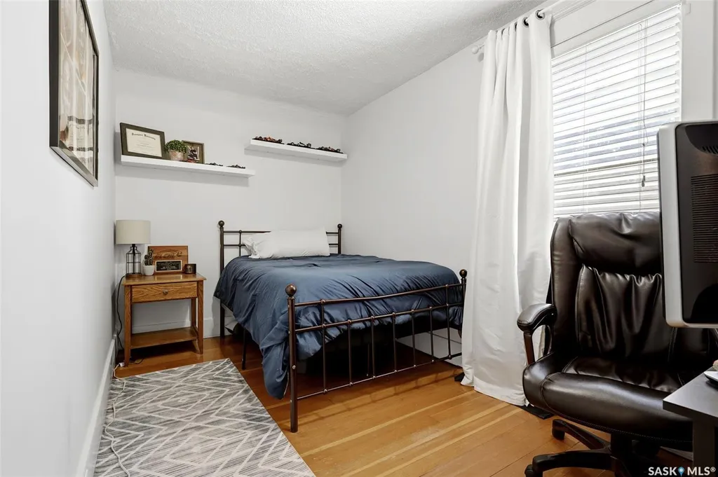 2022 Montague Street Regina SK S4T 3J7