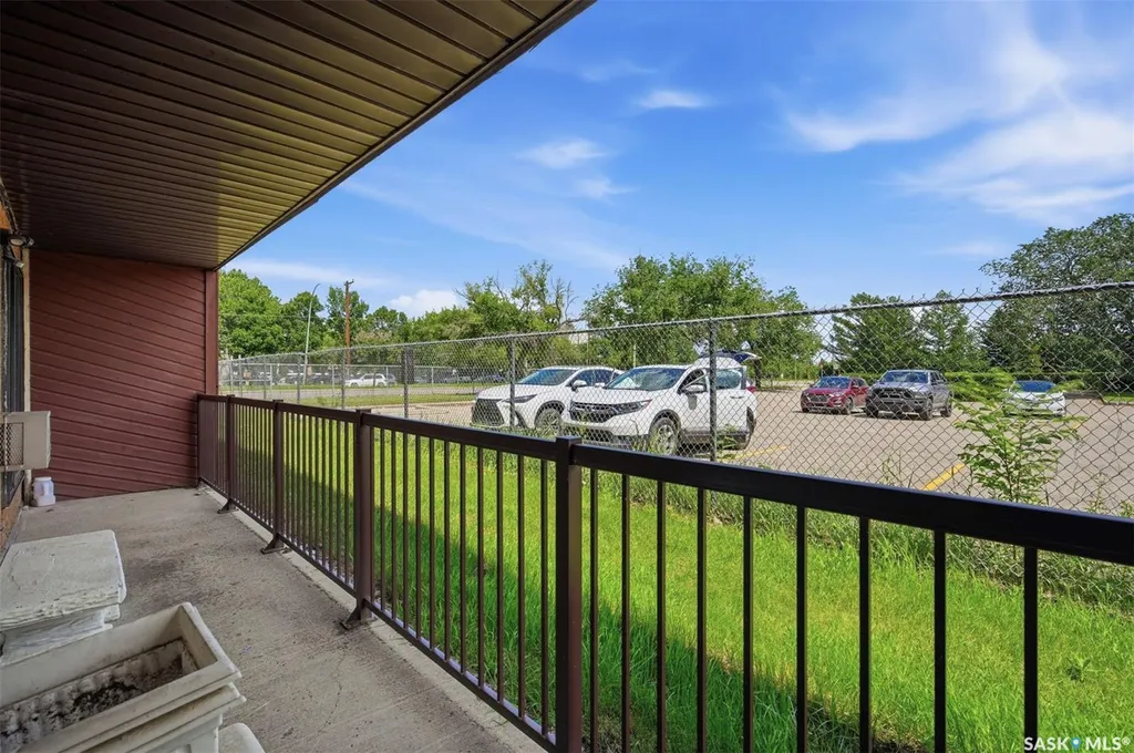 4040 8th Street E Saskatoon SK S7H 5L4
