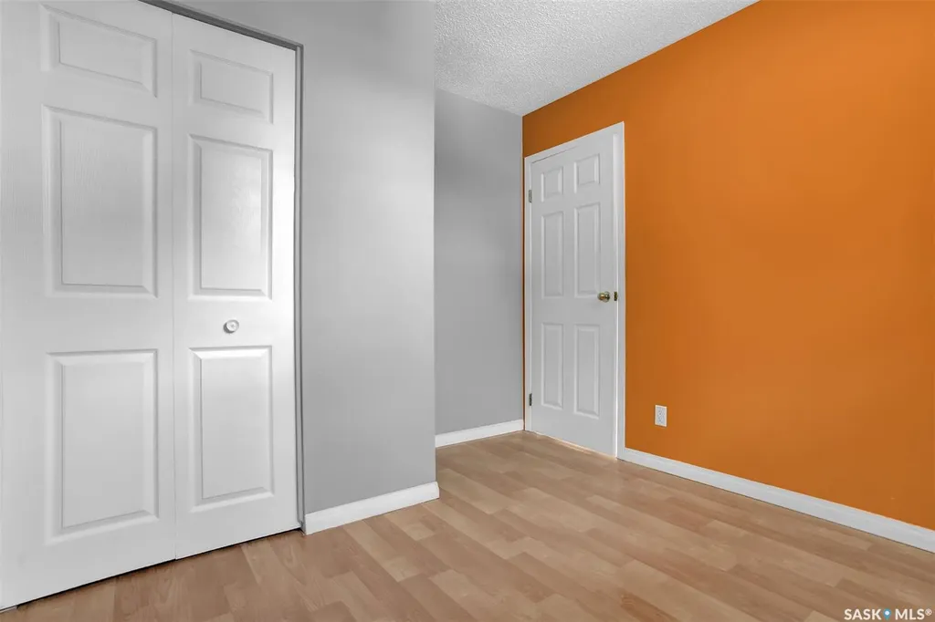 618 Sweeney Street Regina SK S4T 6H4
