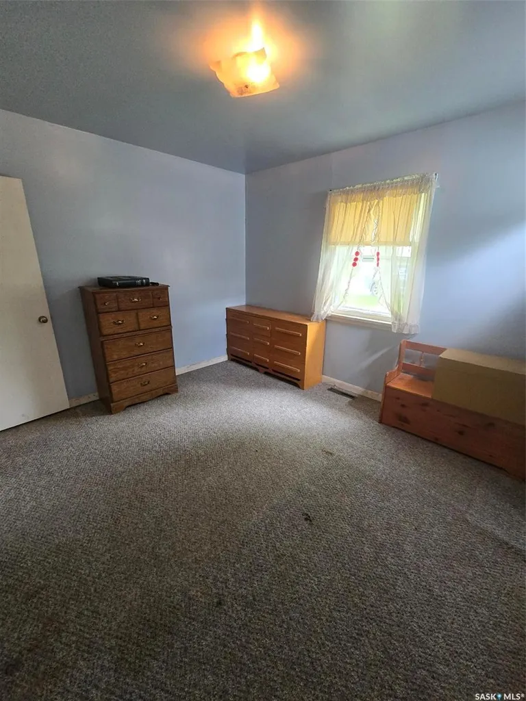 912 Pacific Street Grenfell SK S0G 2B0