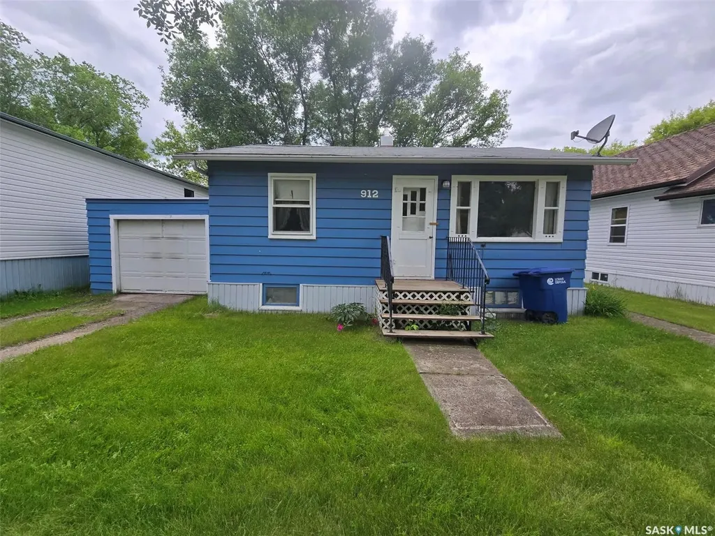 912 Pacific Street Grenfell SK S0G 2B0