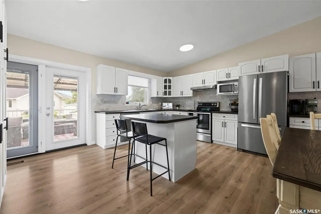 418 Hawkes Street Balgonie SK S0G 0E0