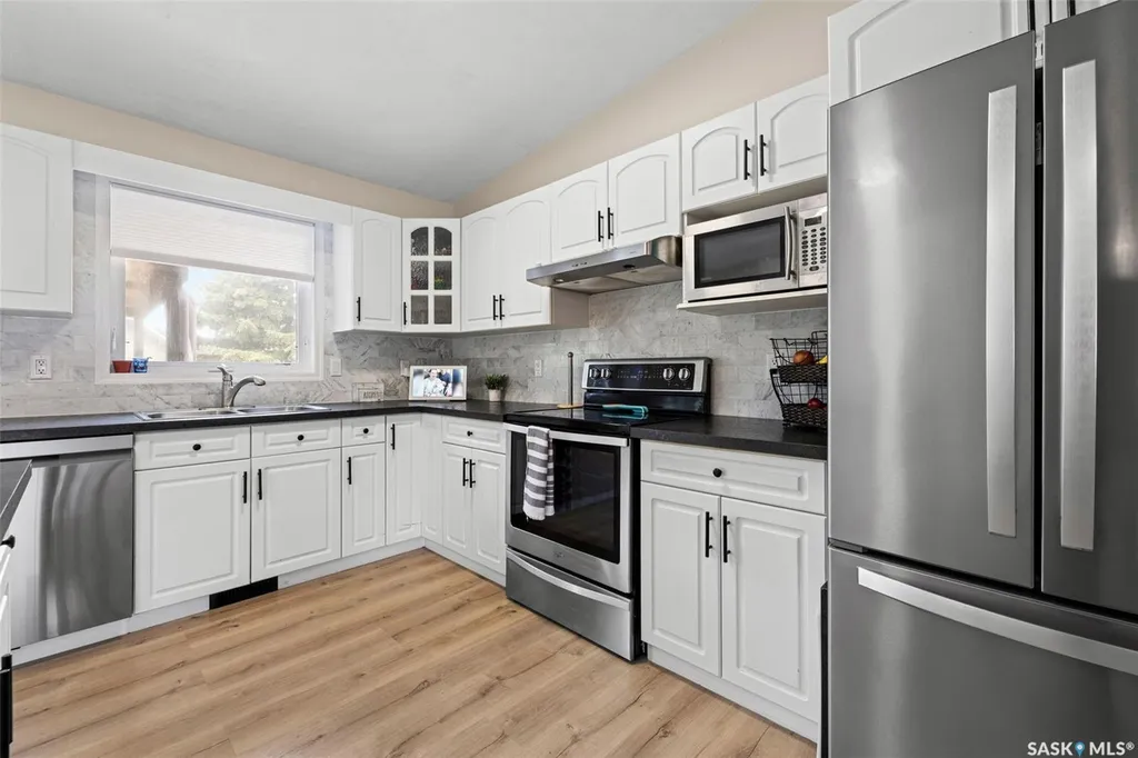 418 Hawkes Street Balgonie SK S0G 0E0