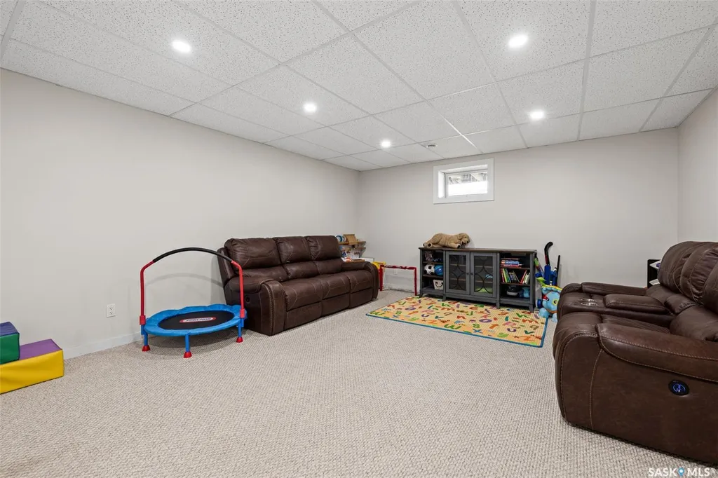 418 Hawkes Street Balgonie SK S0G 0E0