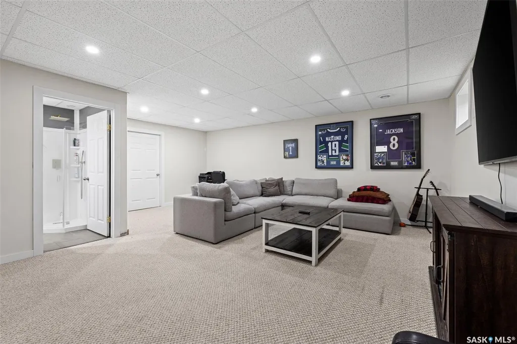 418 Hawkes Street Balgonie SK S0G 0E0