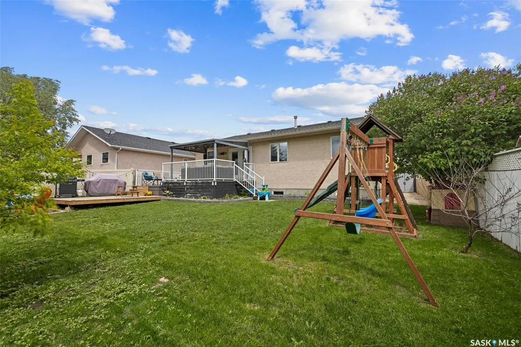 418 Hawkes Street Balgonie SK S0G 0E0