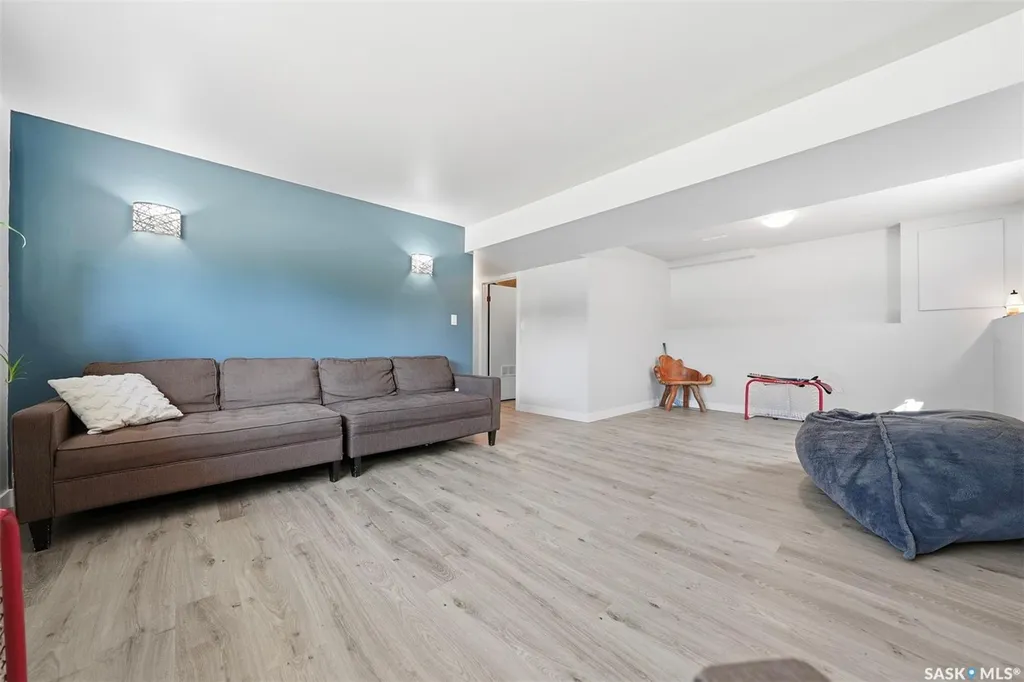 3120 Hogeweide Drive Prince Albert SK S6V 6X9