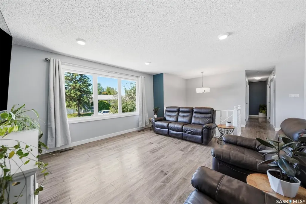 3120 Hogeweide Drive Prince Albert SK S6V 6X9