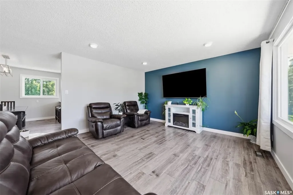 3120 Hogeweide Drive Prince Albert SK S6V 6X9