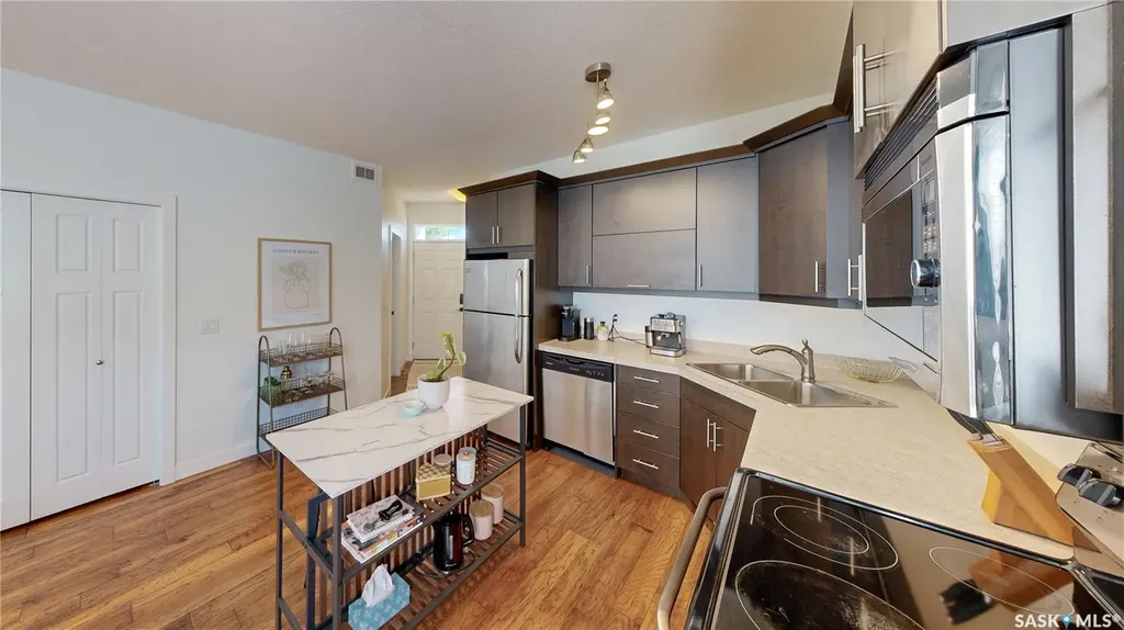 4241 Green Apple Drive Regina SK S4V 1S1