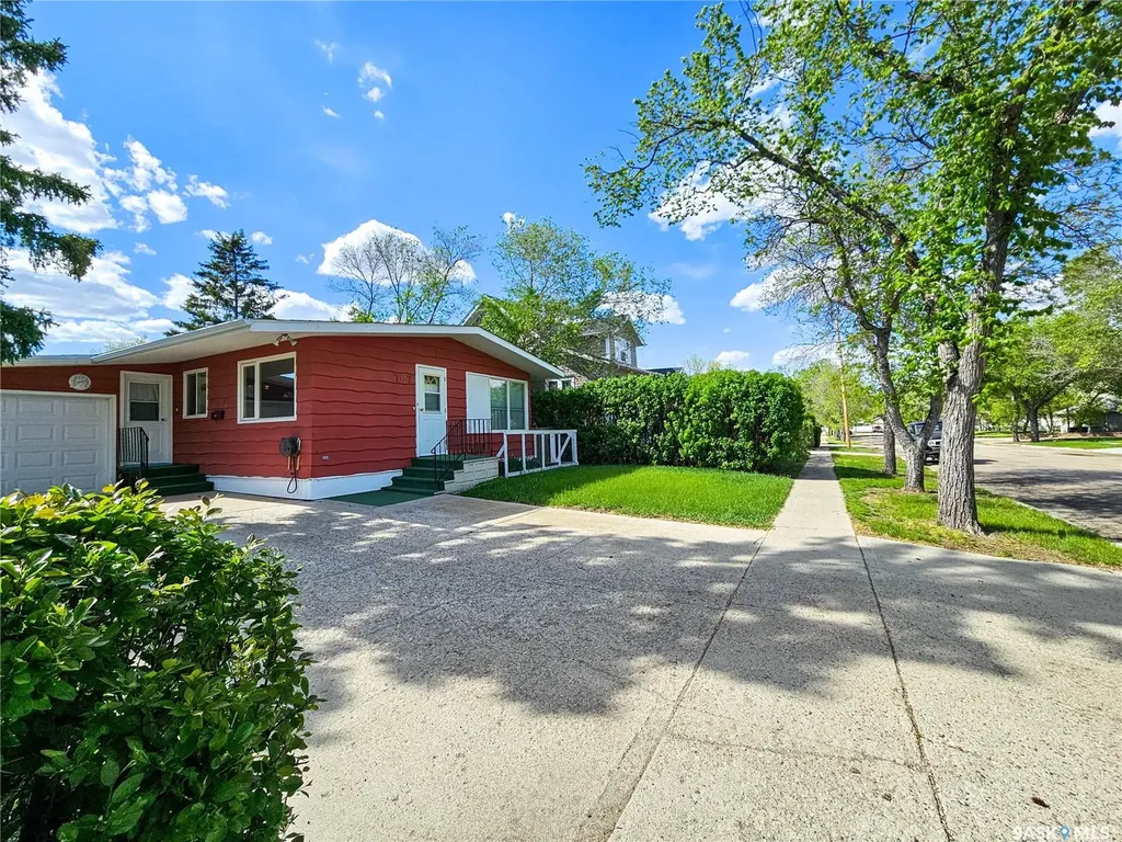 707 Markland Street Rosetown SK S0L 2V0