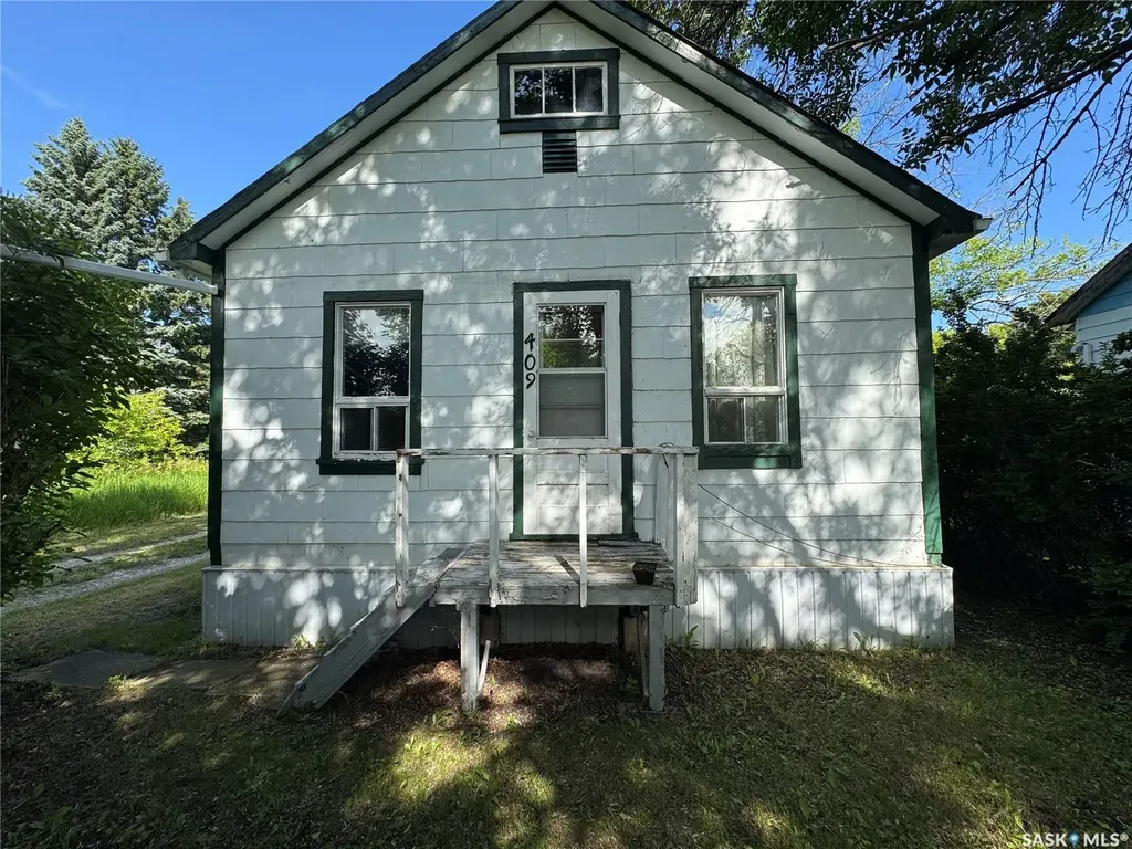 409 Richmond Street Wolseley SK S0G 5H0