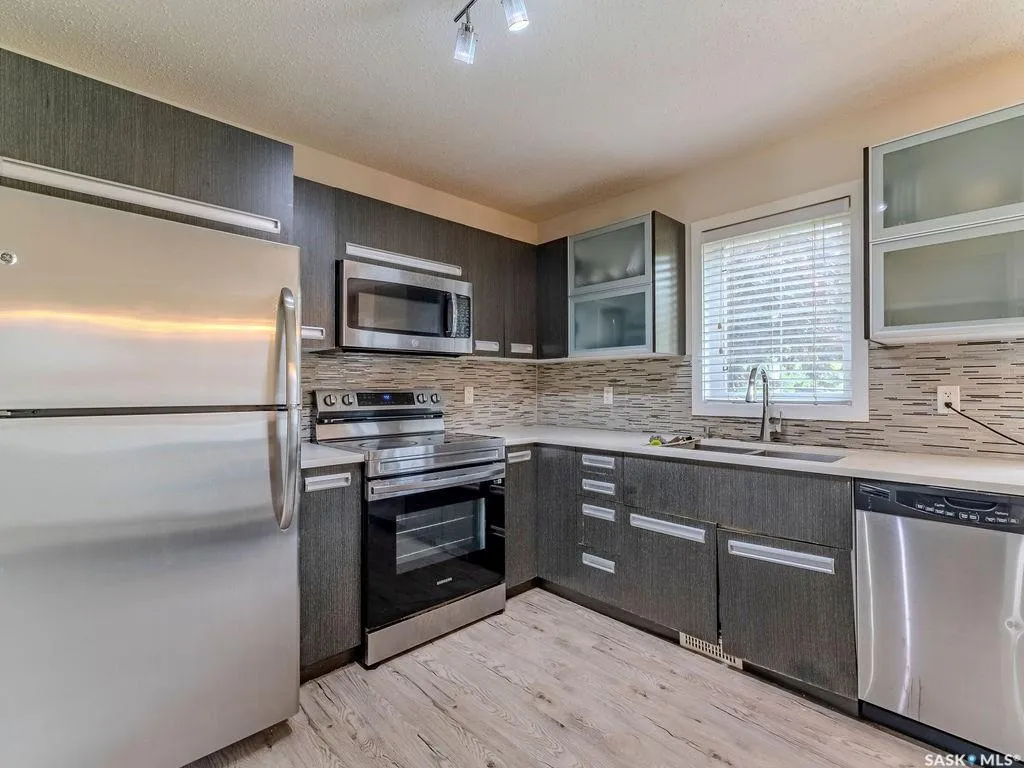 135 Ashworth Crescent Saskatoon SK S7T 0N1