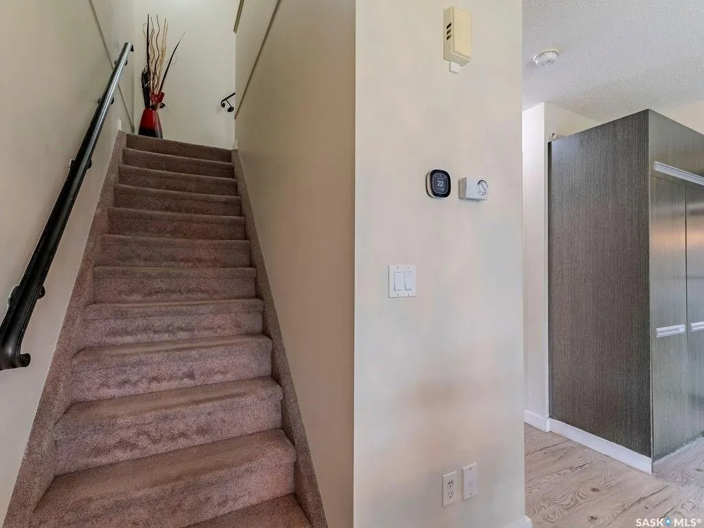 135 Ashworth Crescent Saskatoon SK S7T 0N1