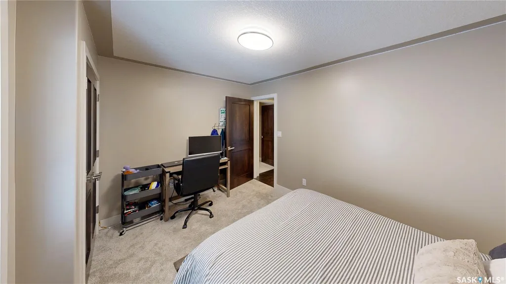 8095 Fairways West Drive Regina SK S4Y 0A4