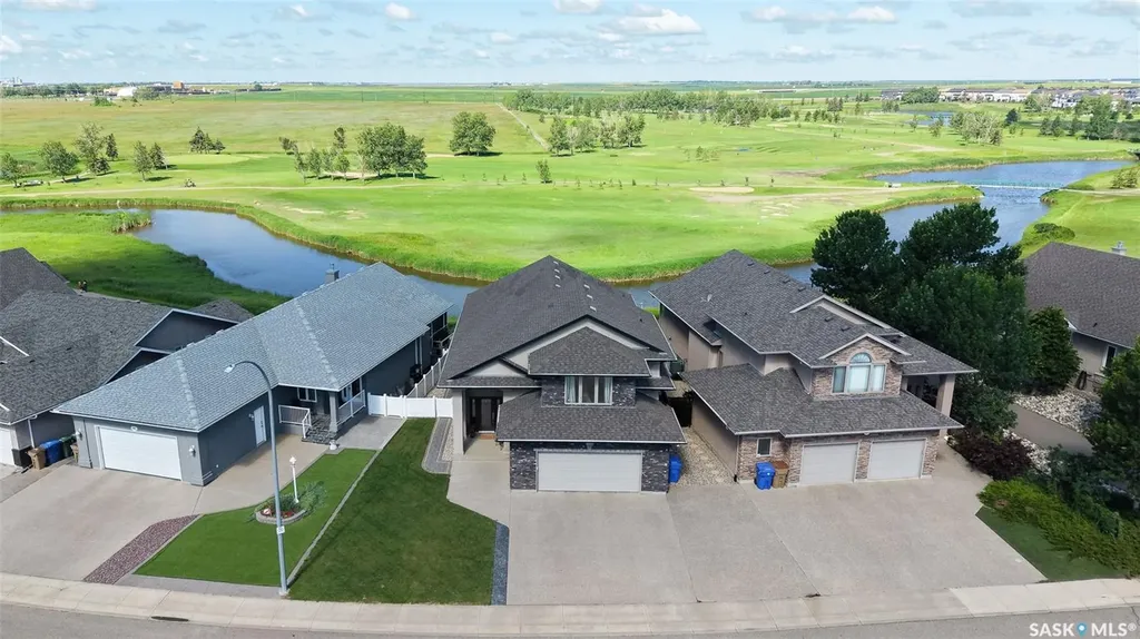 8095 Fairways West Drive Regina SK S4Y 0A4
