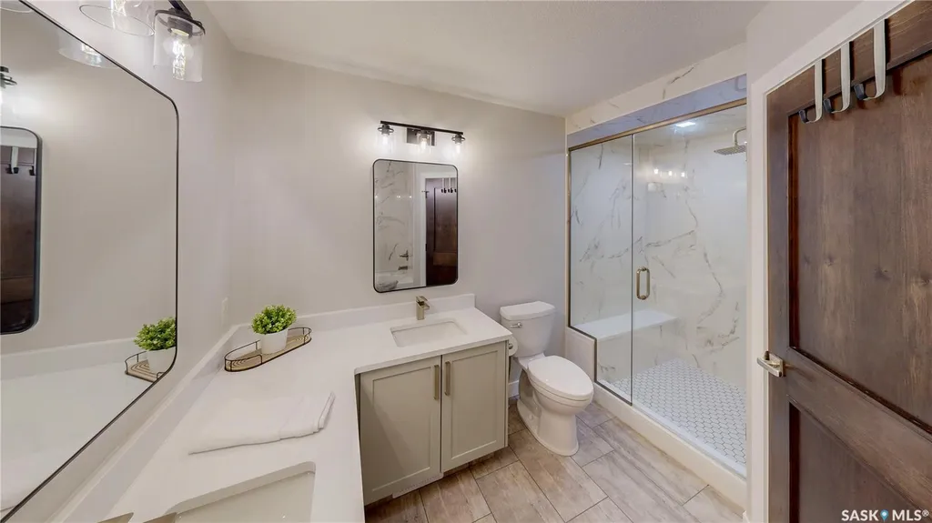 8095 Fairways West Drive Regina SK S4Y 0A4