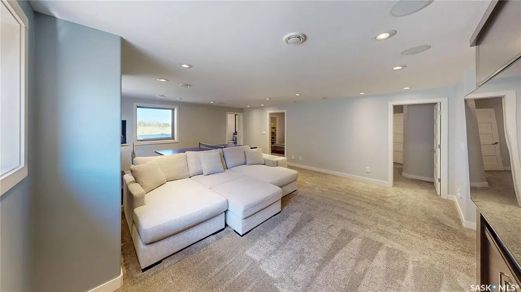 8095 Fairways West Drive Regina SK S4Y 0A4