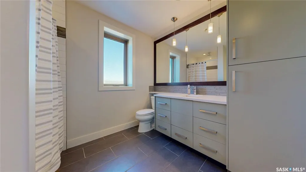 8095 Fairways West Drive Regina SK S4Y 0A4