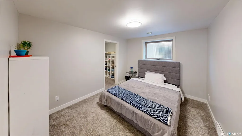 8095 Fairways West Drive Regina SK S4Y 0A4