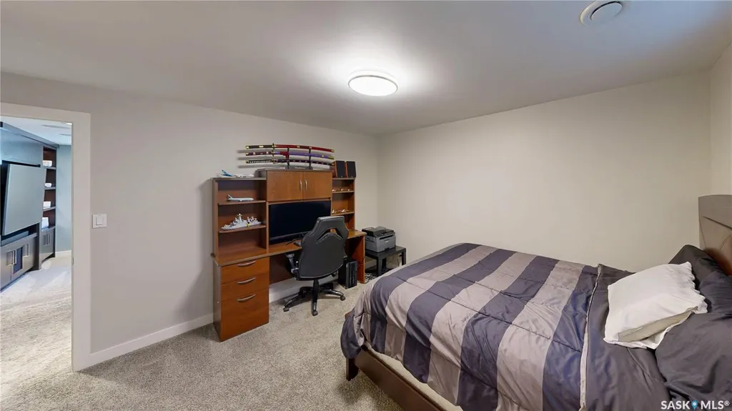 8095 Fairways West Drive Regina SK S4Y 0A4