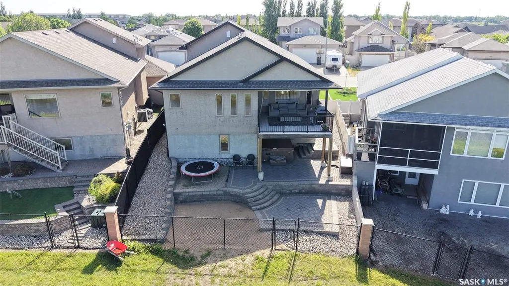 8095 Fairways West Drive Regina SK S4Y 0A4