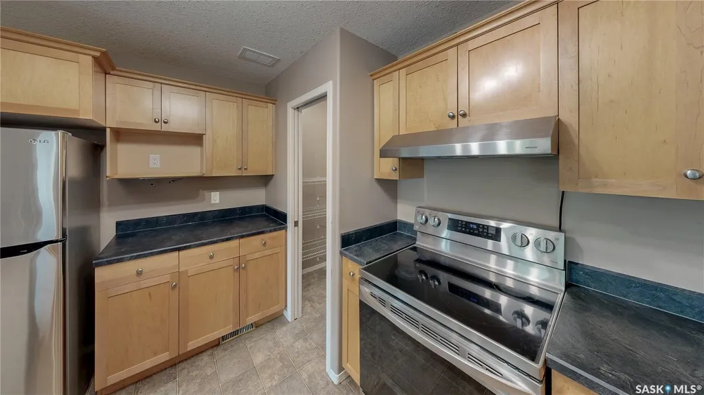 7058 Wascana Cove Drive Regina SK S4V 3E9