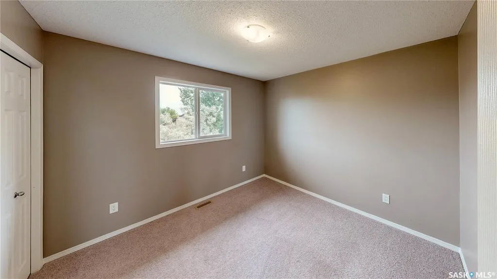 7058 Wascana Cove Drive Regina SK S4V 3E9
