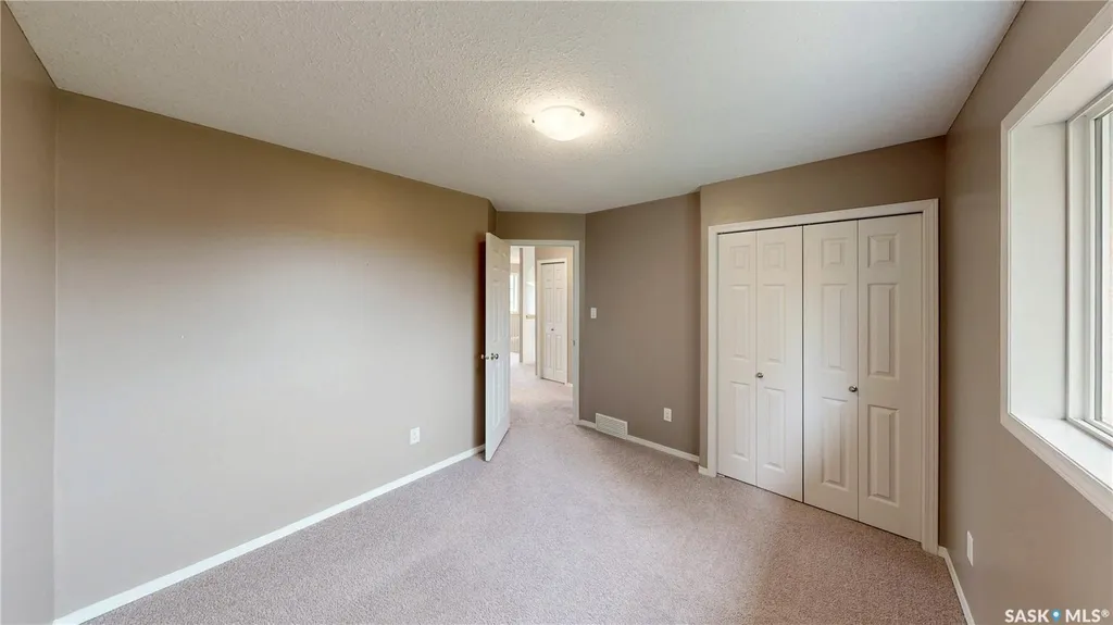 7058 Wascana Cove Drive Regina SK S4V 3E9