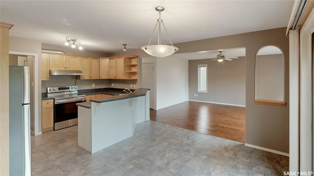 7058 Wascana Cove Drive Regina SK S4V 3E9