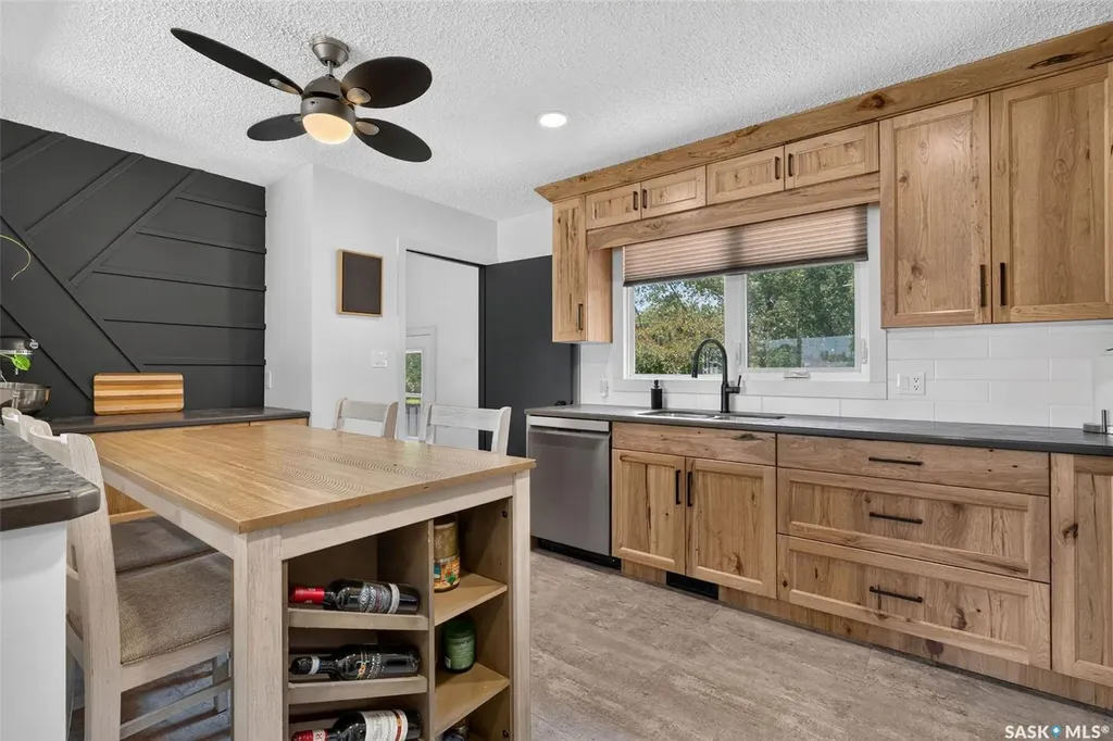 905 14th Street Humboldt SK S0K 2A0