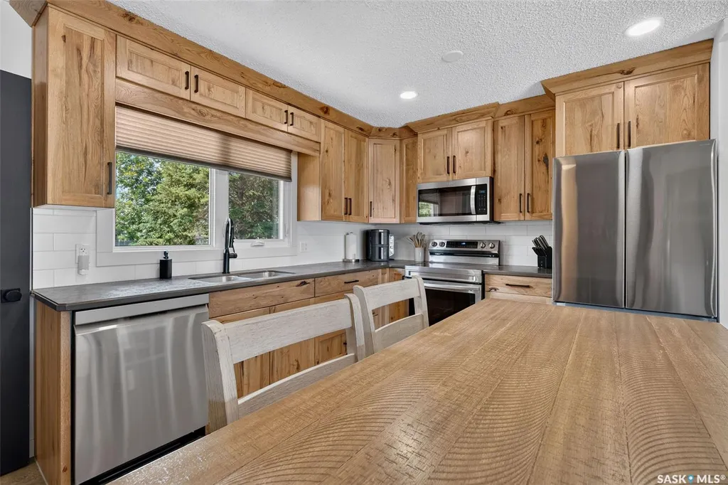 905 14th Street Humboldt SK S0K 2A0