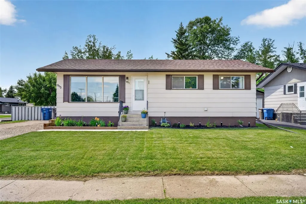905 14th Street Humboldt SK S0K 2A0