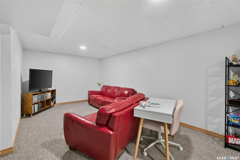 905 14th Street Humboldt SK S0K 2A0