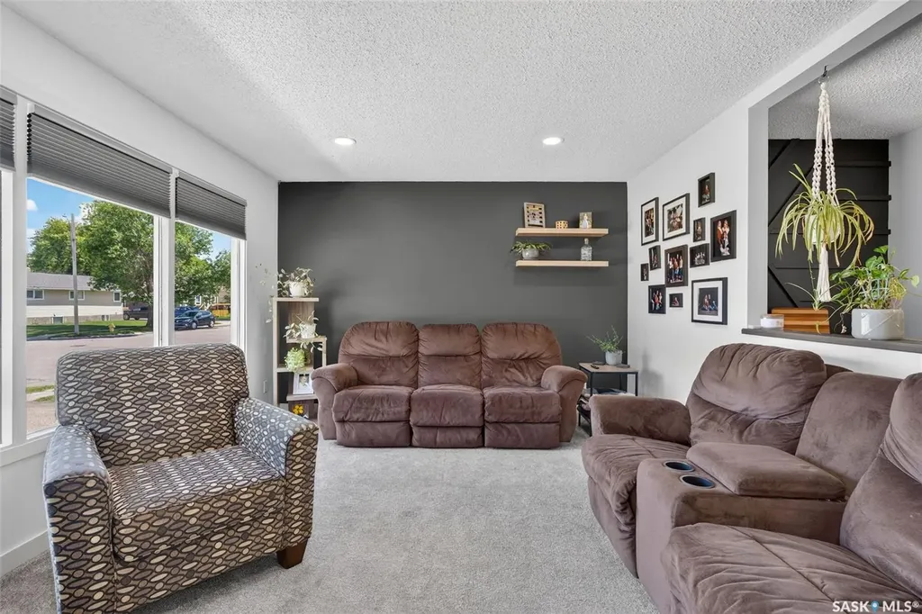 905 14th Street Humboldt SK S0K 2A0