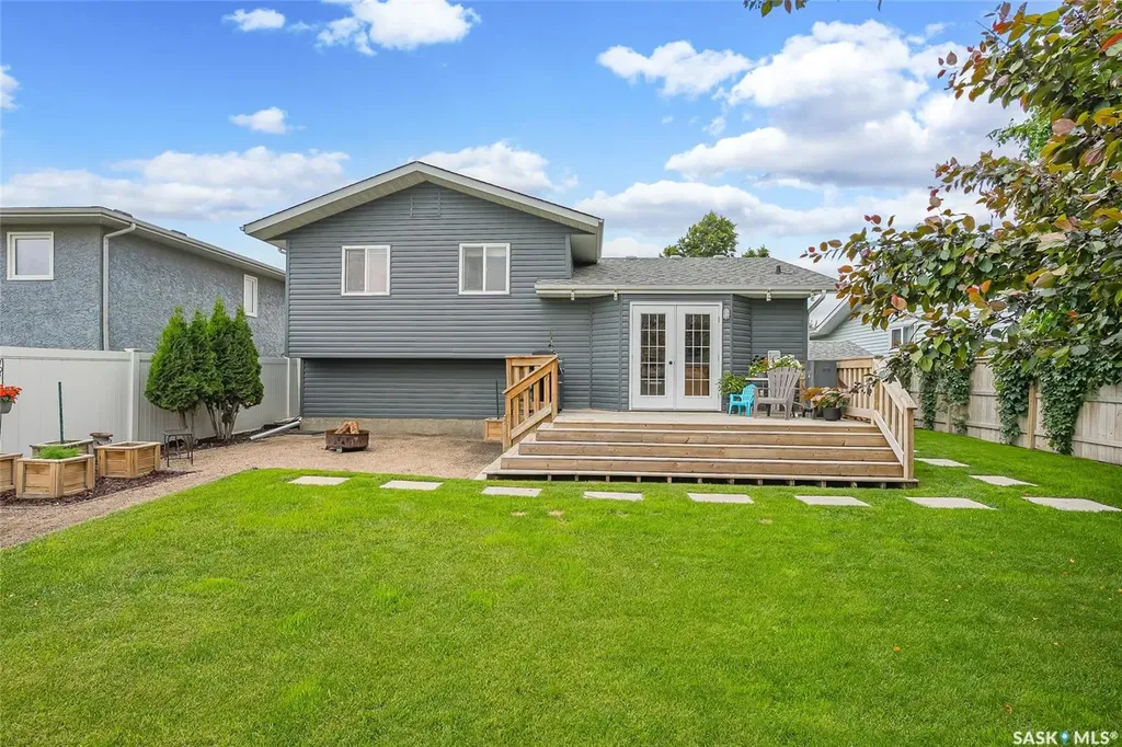 342 Haslam Crescent Saskatoon SK S7S 1E5