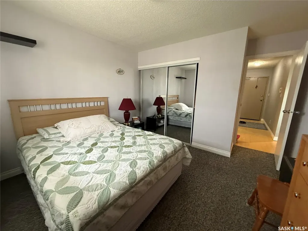 522 X Avenue S Saskatoon SK S7M 4X9